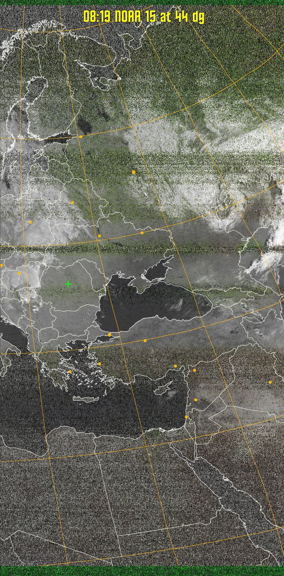 MSA-precip:
Same as MSA multispectral analysis, but high cold cloud tops are coloured the
same as the NO enhancement to give an approximate indication of the probability
and intensity of precipitation.