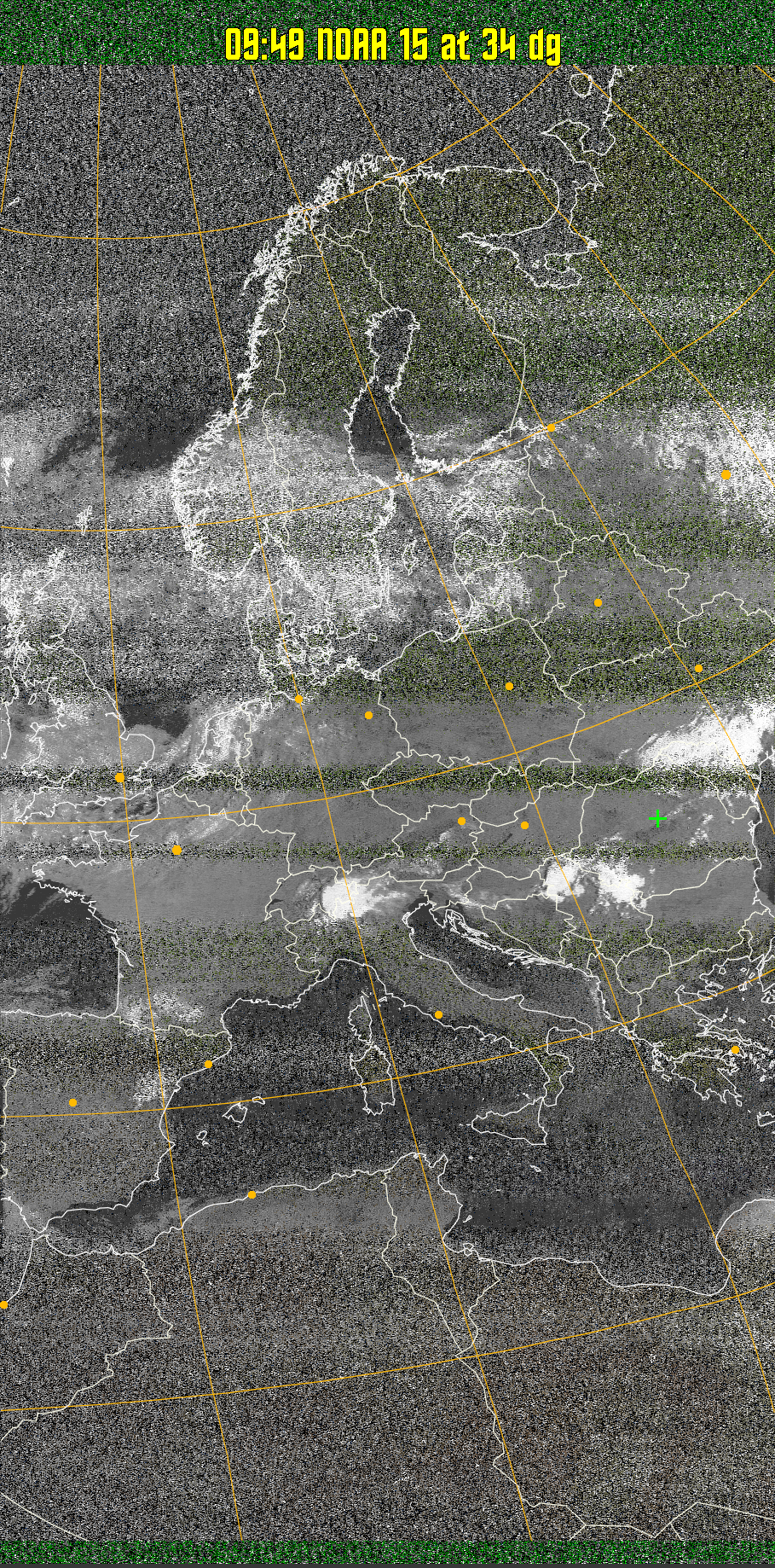MSA-precip:
Same as MSA multispectral analysis, but high cold cloud tops are coloured the
same as the NO enhancement to give an approximate indication of the probability
and intensity of precipitation.